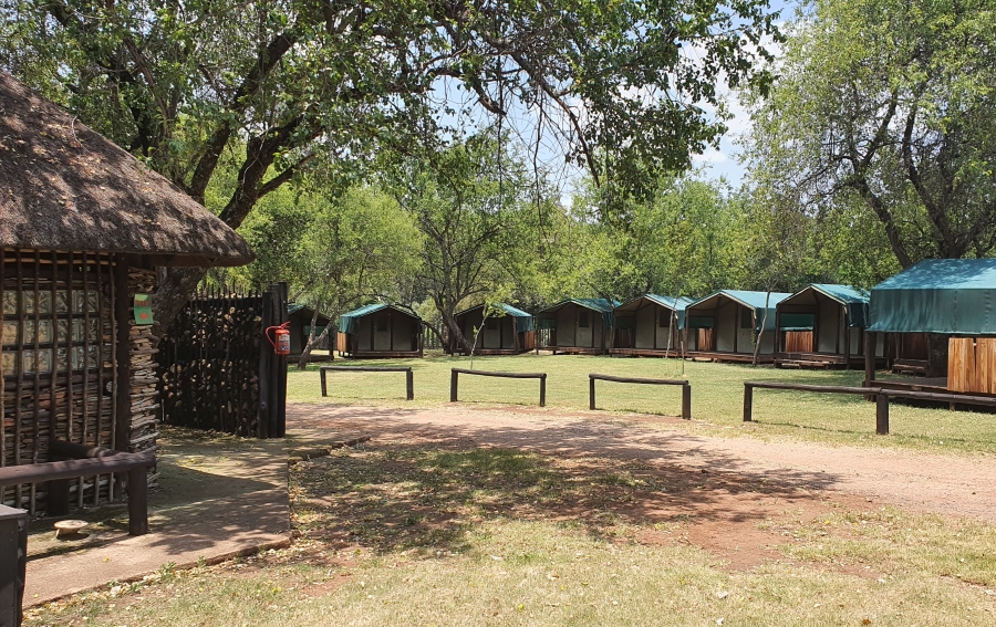Commercial Property for Sale in Leeuwenkloof North West